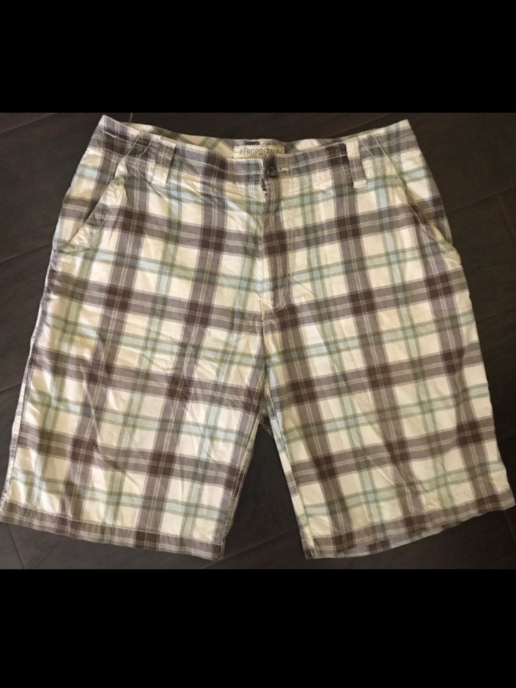 Aeropostale Men's Shorts Plaided Size 34